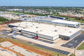401 W 33rd St, Edmond, OK - AERIAL map view