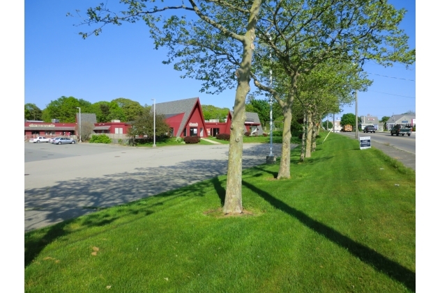 316 Main St, West Yarmouth, MA for rent - Building Photo - Image 3 of 19