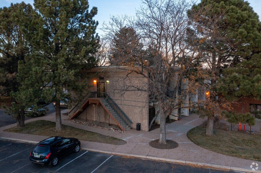 5650 Greenwood Plaza Blvd, Greenwood Village, CO for rent - Building Photo - Image 2 of 3