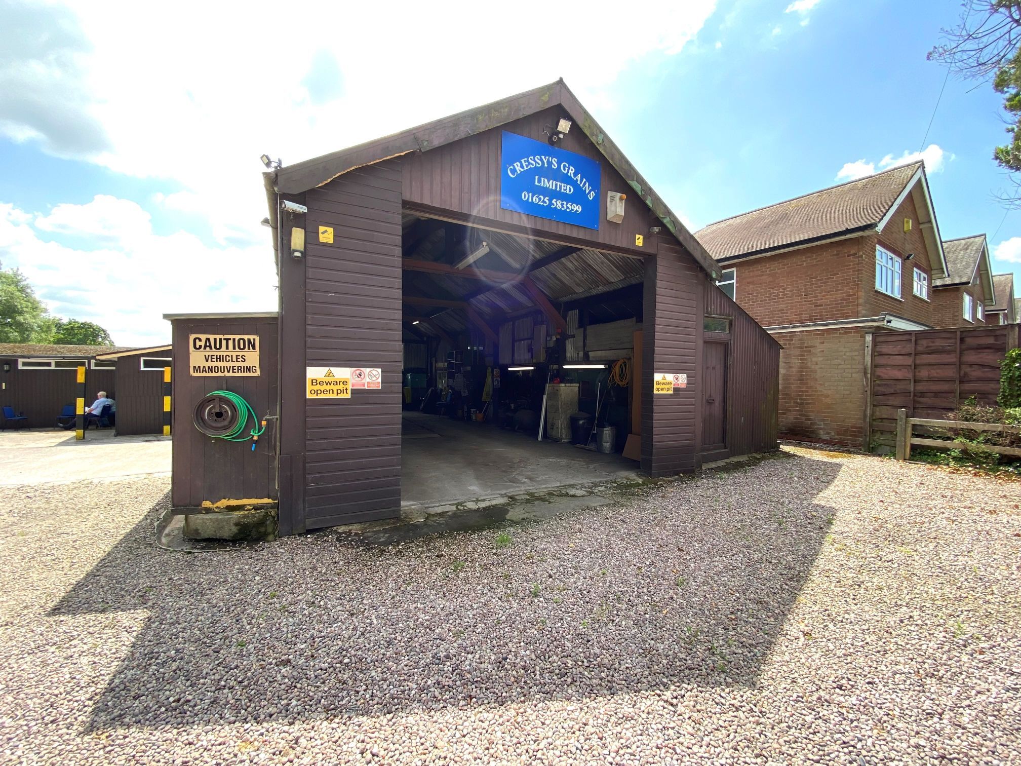 37-39 Knutsford Rd, Alderley Edge for sale Primary Photo- Image 1 of 1