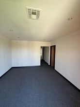 1126-1140 E Chestnut Ave, Santa Ana, CA for rent Building Photo- Image 2 of 13