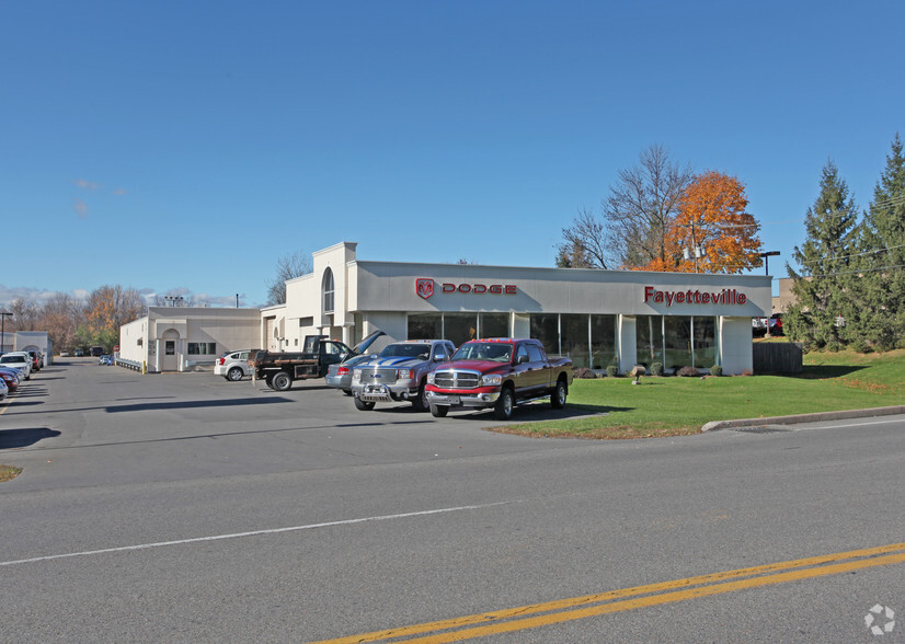 5427 N Burdick St, Fayetteville, NY for sale - Primary Photo - Image 1 of 1