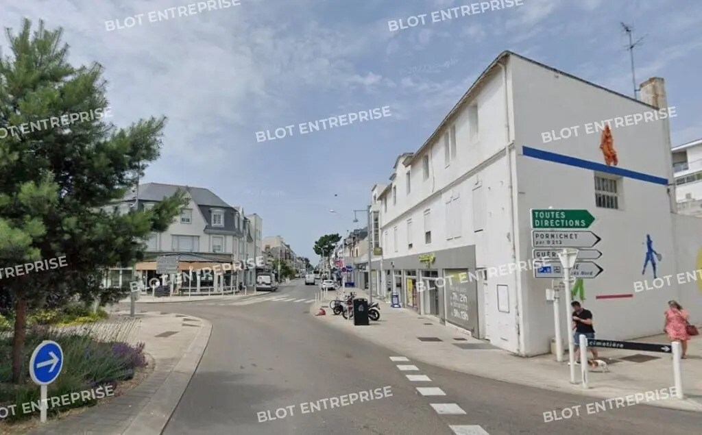 Retail in La Baule-Escoublac for sale Building Photo- Image 1 of 8