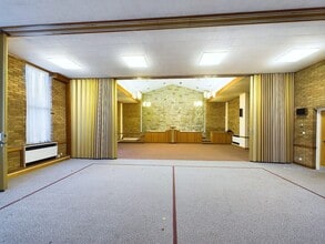 4 Upper Bourtree Dr, Rutherglen to rent Interior Photo- Image 2 of 2