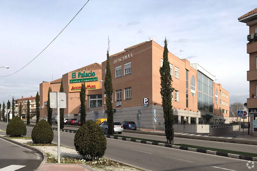 Carretera Majadahonda, 50, Boadilla Del Monte, Madrid for sale - Building Photo - Image 2 of 2