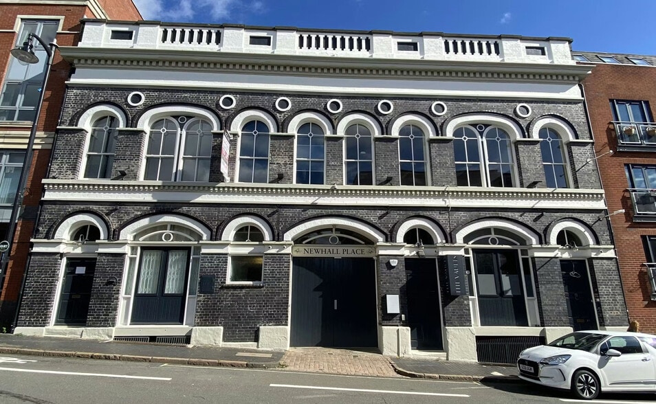Newhall Hl, Birmingham to rent - Building Photo - Image 1 of 42