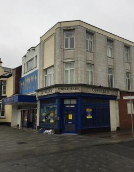 37 Marine Para, Southend On Sea for sale - Primary Photo - Image 1 of 1