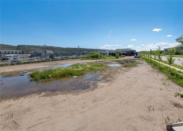 8124 Franklin Ave, Fort McMurray, AB for sale - Primary Photo - Image 1 of 1