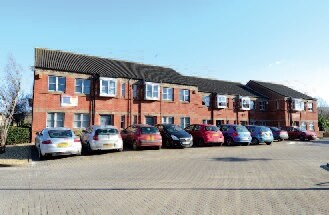1-4 Duncan Clos, Northampton for sale Primary Photo- Image 1 of 1