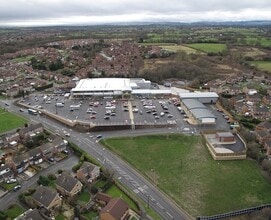 Ffordd Llanarth, Deeside to rent Aerial- Image 1 of 3