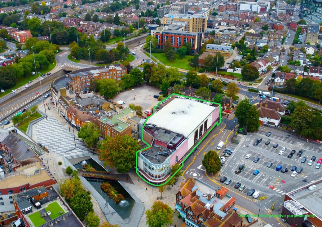 125-127 High St, Watford to rent Primary Photo- Image 1 of 10