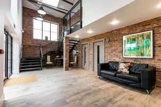 Packwood Lane, Lapworth to rent Interior Photo- Image 2 of 10