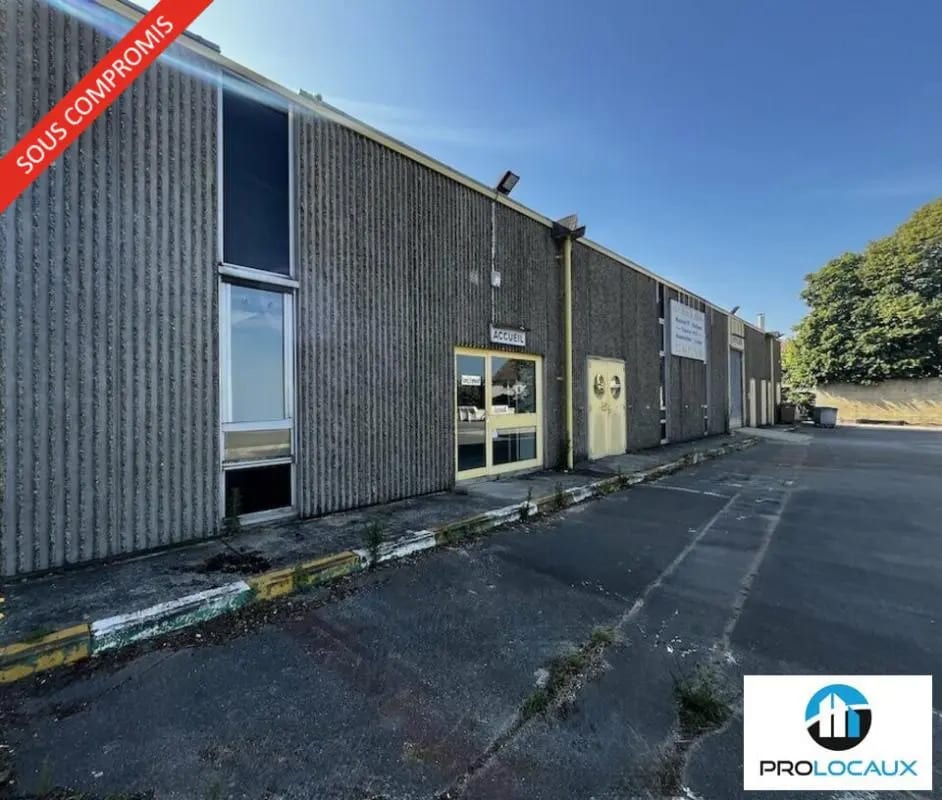 Vente Local d'activités 420 m² - Photo 1