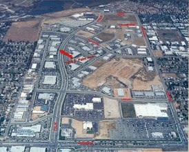 7475 N Palm Ave, Fresno, CA - Aerial  map view