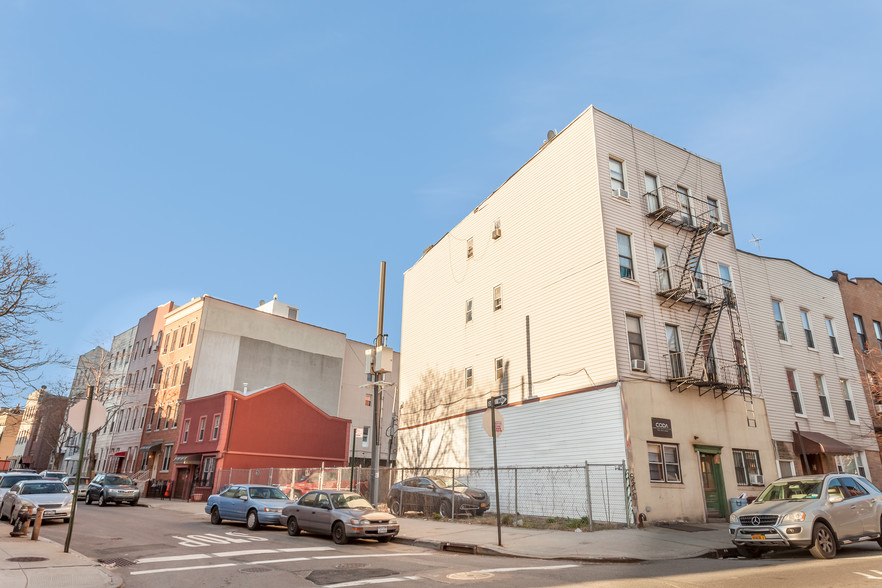 194 Greenpoint Ave, Brooklyn, NY for sale - Other - Image 1 of 1