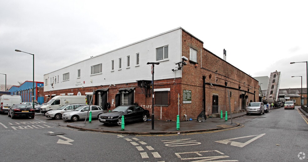 Advent Way, London for sale - Primary Photo - Image 1 of 1