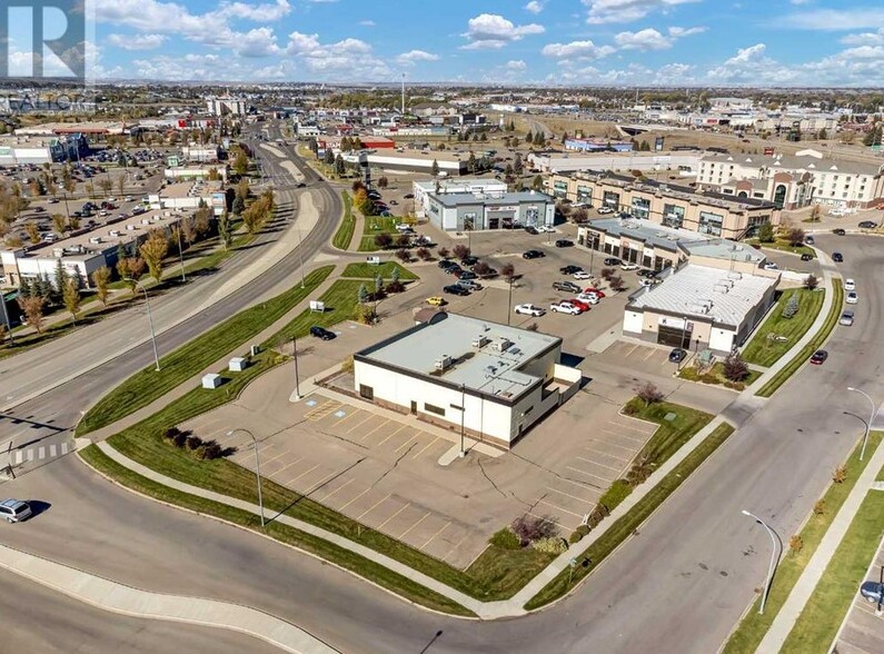 2010 Strachan Rd SE, Medicine Hat, AB for sale - Aerial - Image 1 of 3