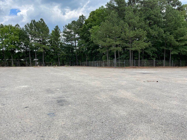 9725 Express Ln, North Chesterfield, VA for sale - Building Photo - Image 1 of 1