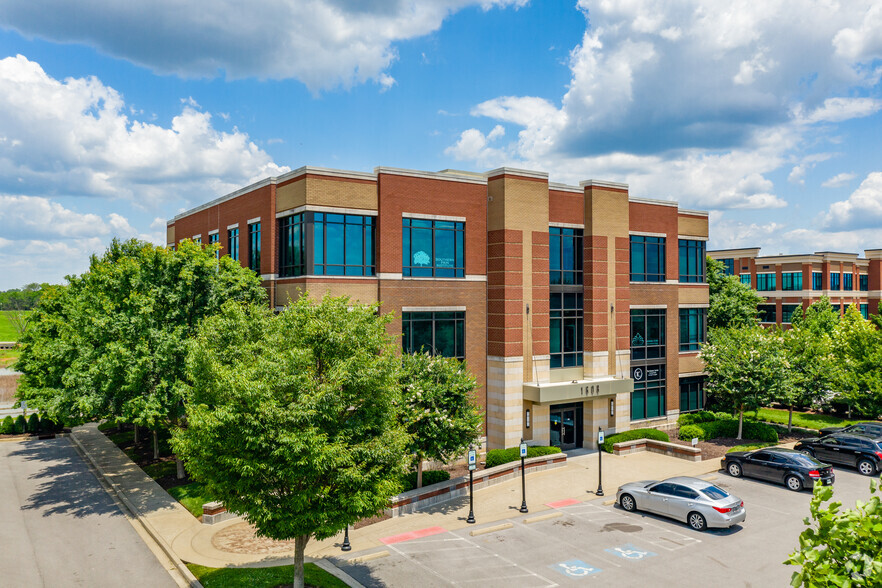 1608 Williams Dr, Murfreesboro, TN for sale - Primary Photo - Image 1 of 13