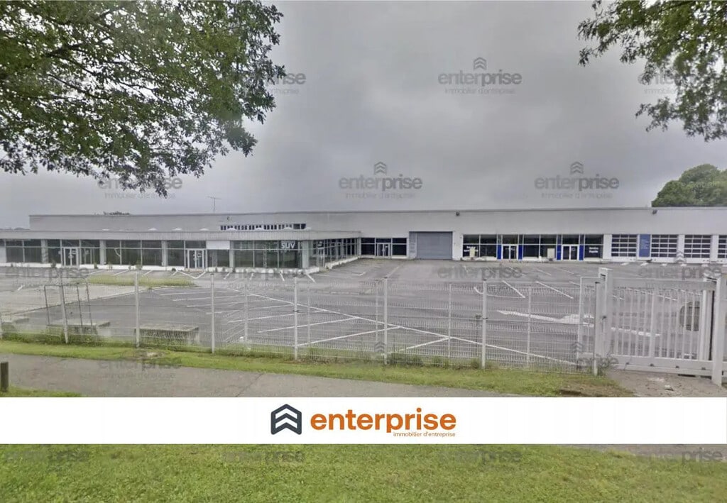 Location Commerce 1 530 m² - Photo 1
