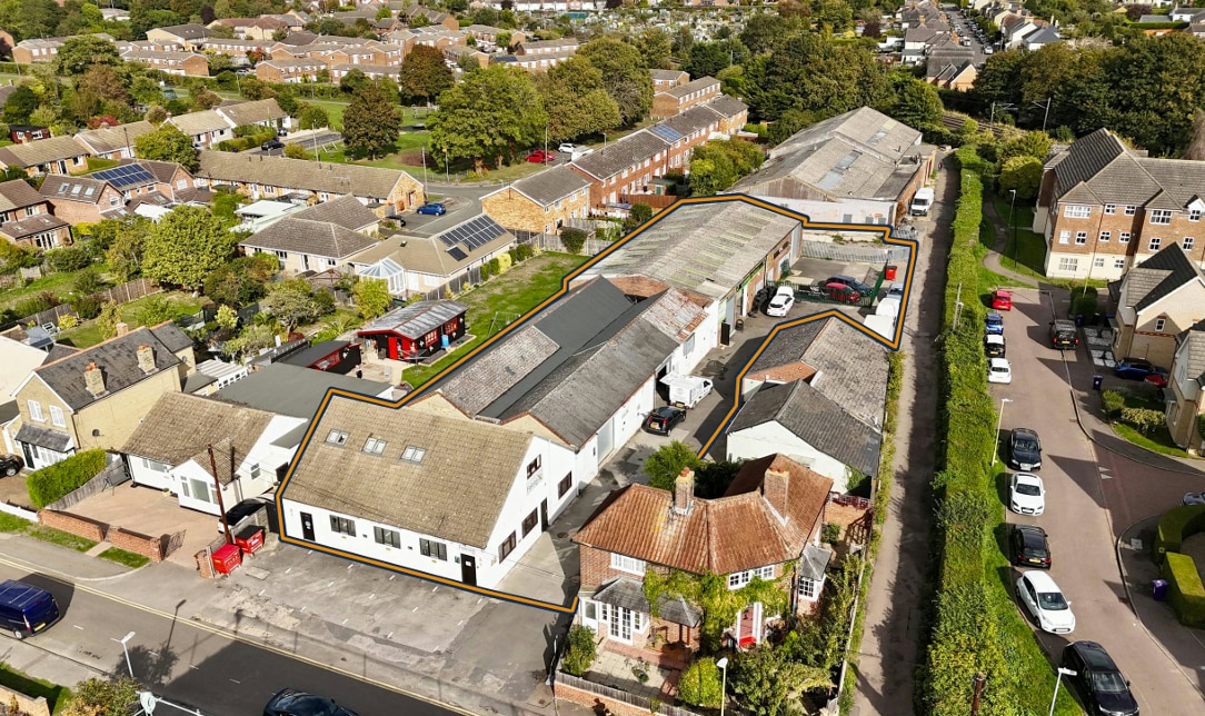 The Old Bakery portfolio of 2 properties for sale on LoopNet.co.uk Primary Photo- Image 1 of 3