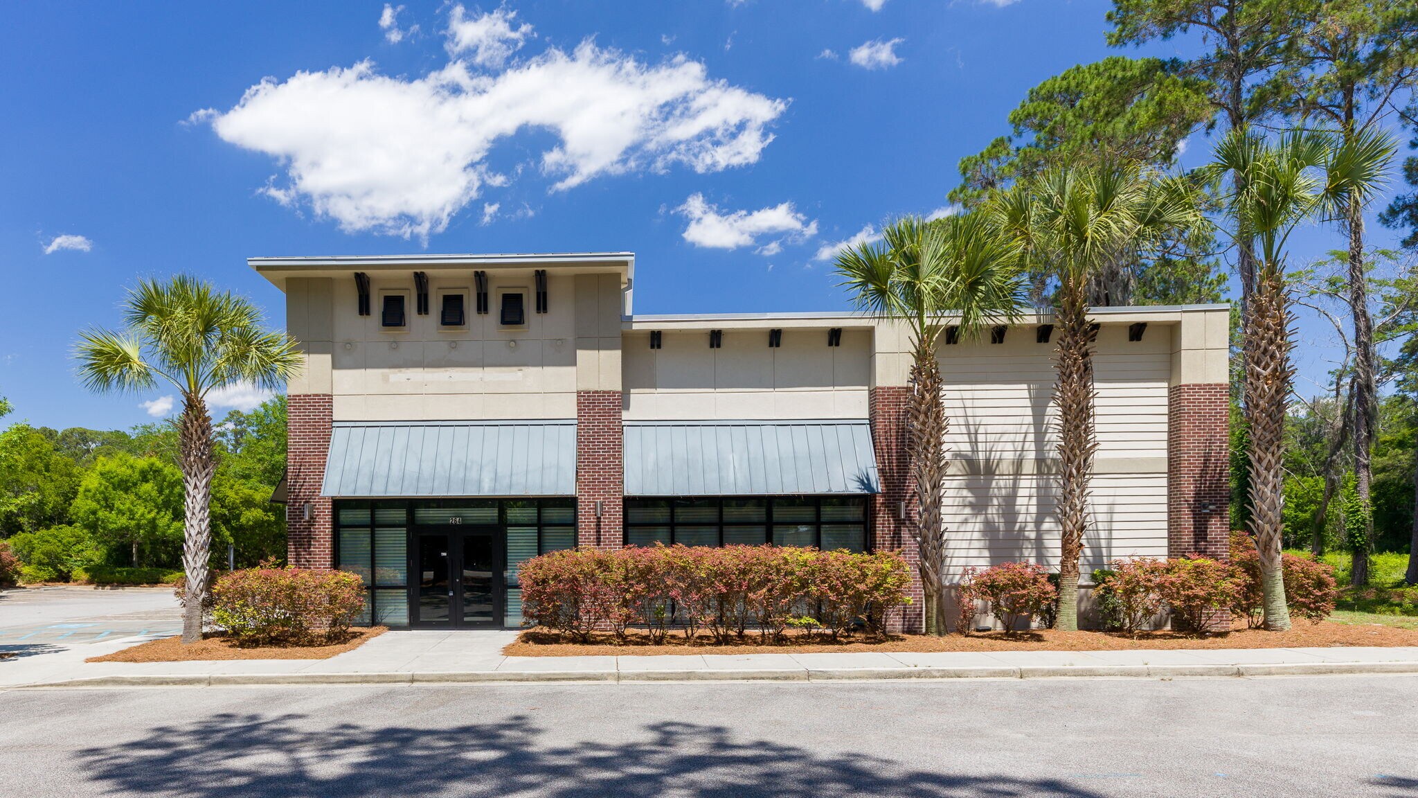 264 Robert Smalls Pky, Beaufort, SC for sale Building Photo- Image 1 of 1