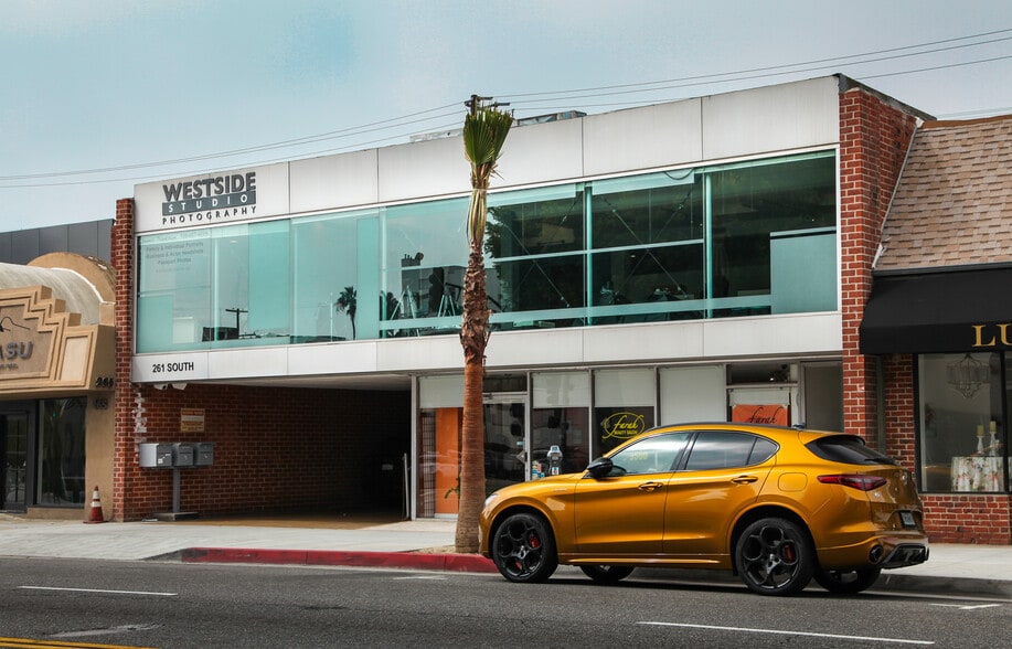 261 S Robertson Blvd, Beverly Hills, CA for sale - Building Photo - Image 1 of 1