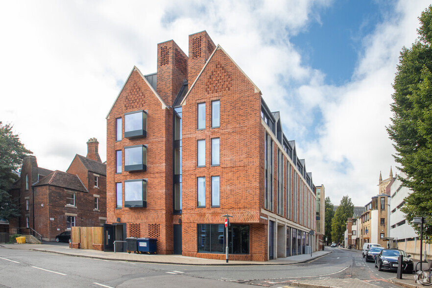 5 Round Church St, Cambridge for rent - Primary Photo - Image 1 of 3