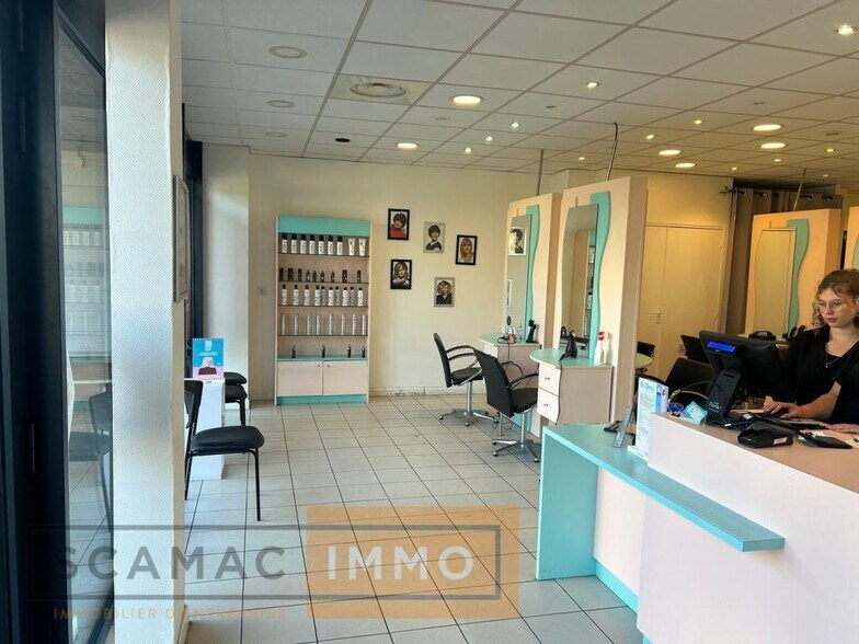 Retail in Brétigny-sur-Orge for sale - Interior Photo - Image 3 of 7