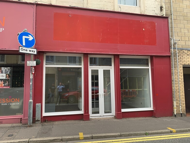 8 Princes St, Perth to rent - Building Photo - Image 1 of 5