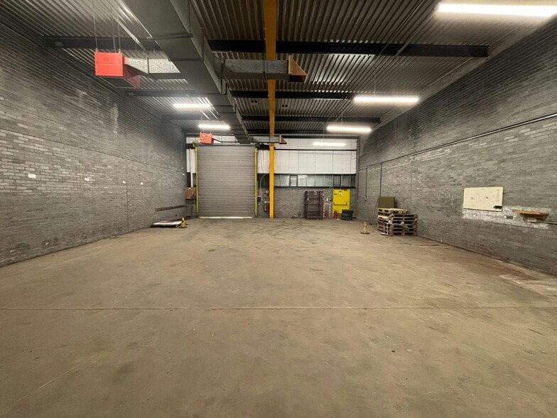 5-10 Arkwright Way, Irvine to rent - Building Photo - Image 3 of 6