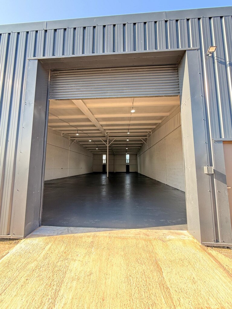 Sandars Rd, Gainsborough to rent Building Photo- Image 1 of 5