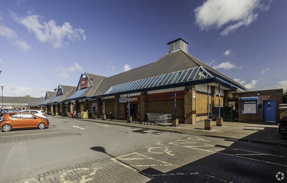 Holywell Rd, Flint for sale - Building Photo - Image 1 of 1