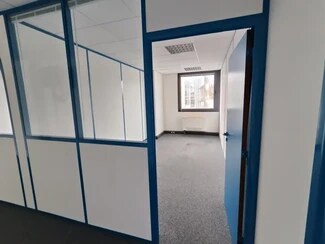 More details for 12 Avenue De Scandinavie, Les Ulis - Office to Rent
