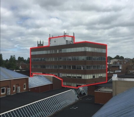 38 Chantry Way, Andover for sale - Primary Photo - Image 1 of 1