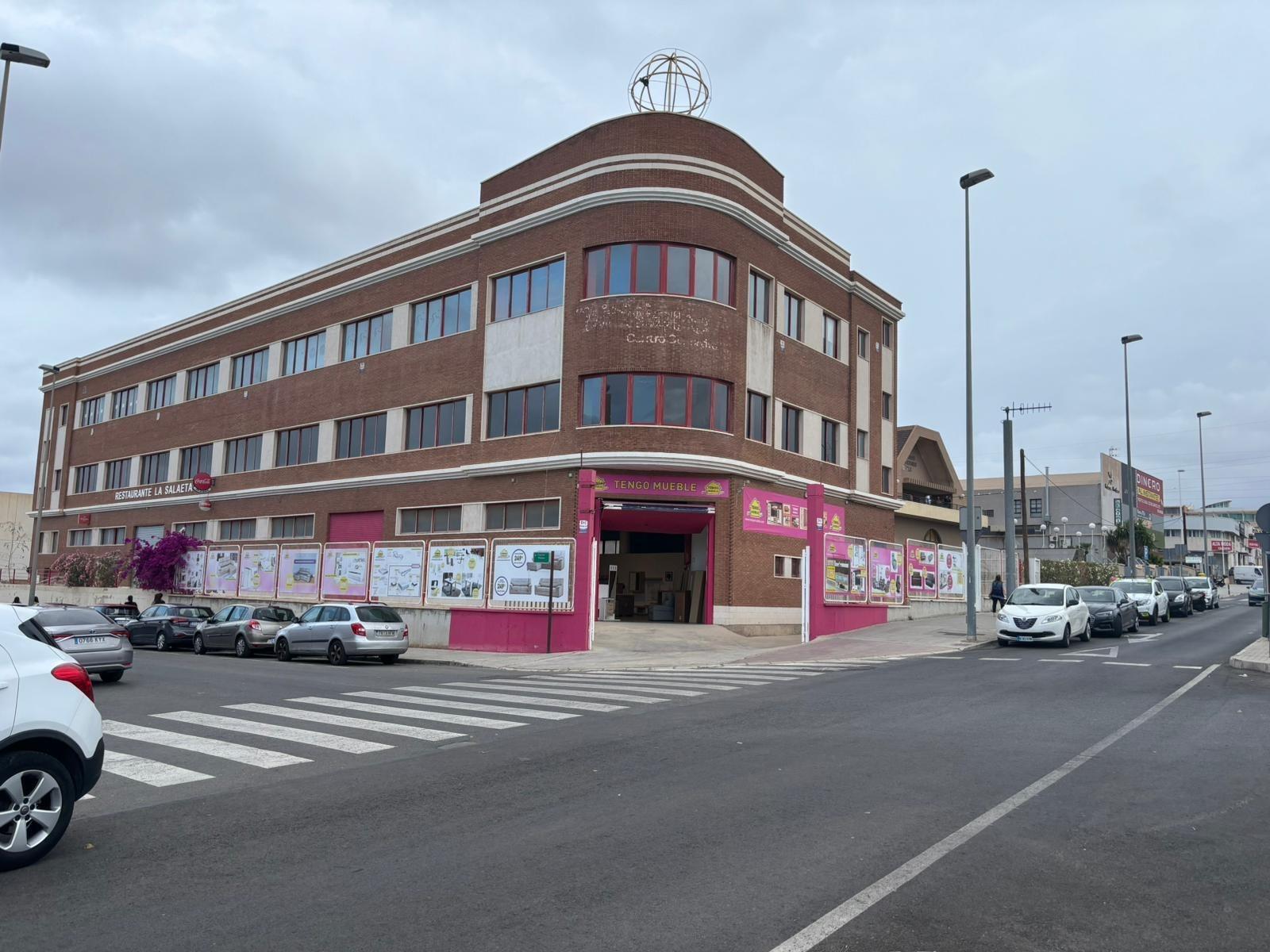 Industrial in Elche, Alicante to rent Building Photo- Image 1 of 2