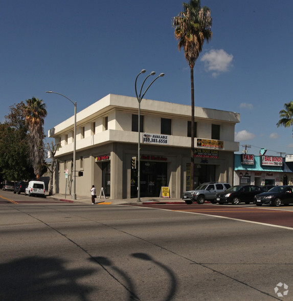 6251-6255 Van Nuys Blvd, Van Nuys, CA for sale - Building Photo - Image 1 of 1