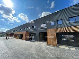 More details for Light Industrial to Rent
