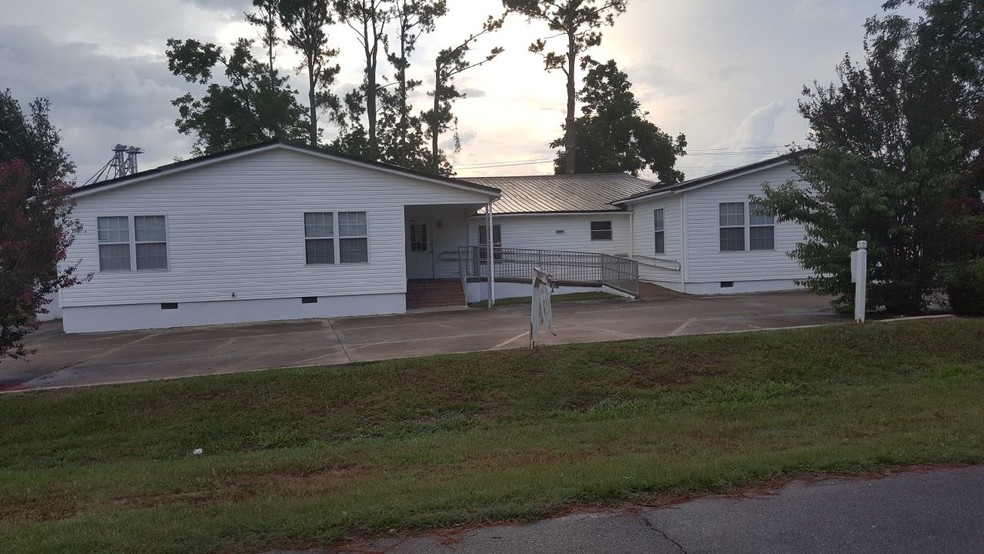 1206 E 7th St, Donalsonville, GA for sale - Building Photo - Image 1 of 1