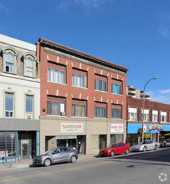 333-341 St. Paul St, St Catharines, ON for rent - Building Photo - Image 2 of 2