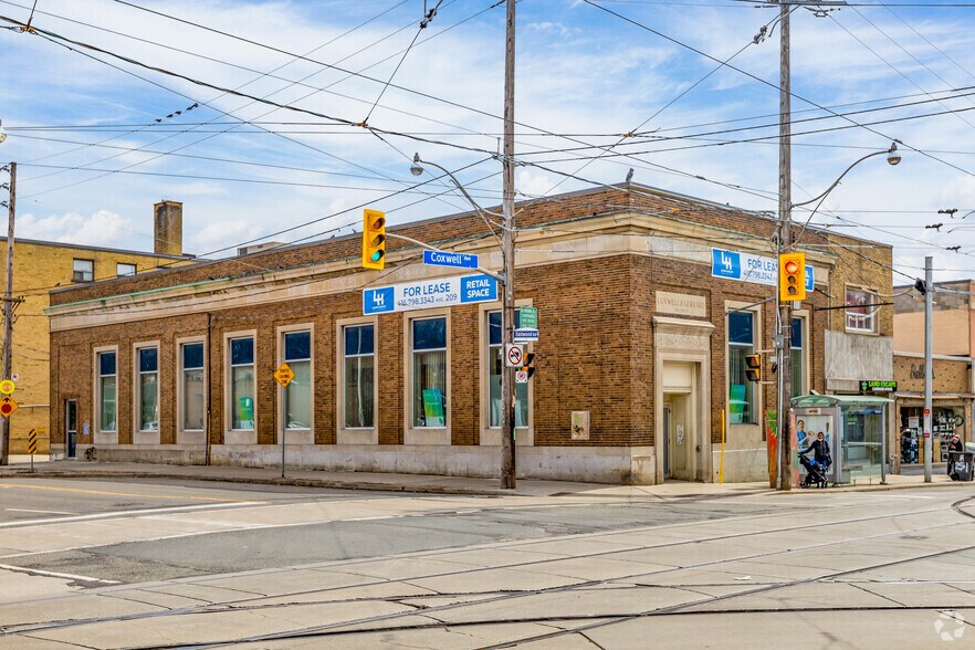 253 Coxwell Ave, Toronto, ON for rent - Building Photo - Image 1 of 8