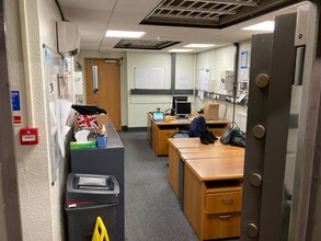 44 Fore St, Bodmin to rent Interior Photo- Image 2 of 5