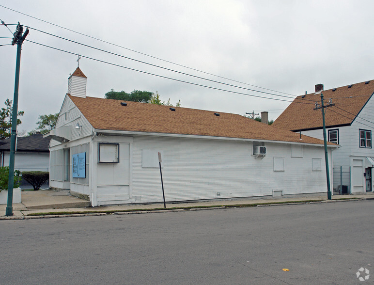 3032 Hoover Ave, Dayton, OH for sale - Primary Photo - Image 1 of 15