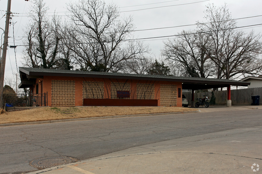 5112 N Military Ave, Oklahoma City, OK for rent - Primary Photo - Image 1 of 30