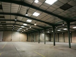 More details for 25 Rue De Berlin, Vitrolles - Industrial to Rent