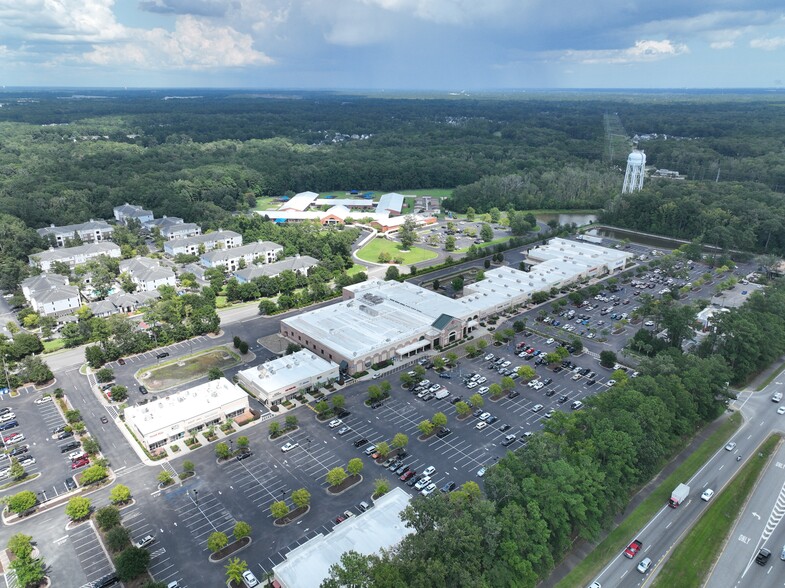 9500 Dorchester Rd, Summerville, SC for rent - Building Photo - Image 1 of 20