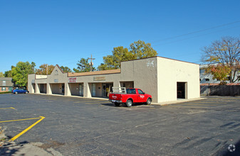 2210-2222 Andrew Rd, Dayton, OH for sale Primary Photo- Image 1 of 1