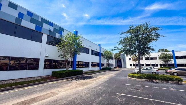 More details for 7600 Southland Blvd, Orlando, FL - Office, Light Industrial to Rent