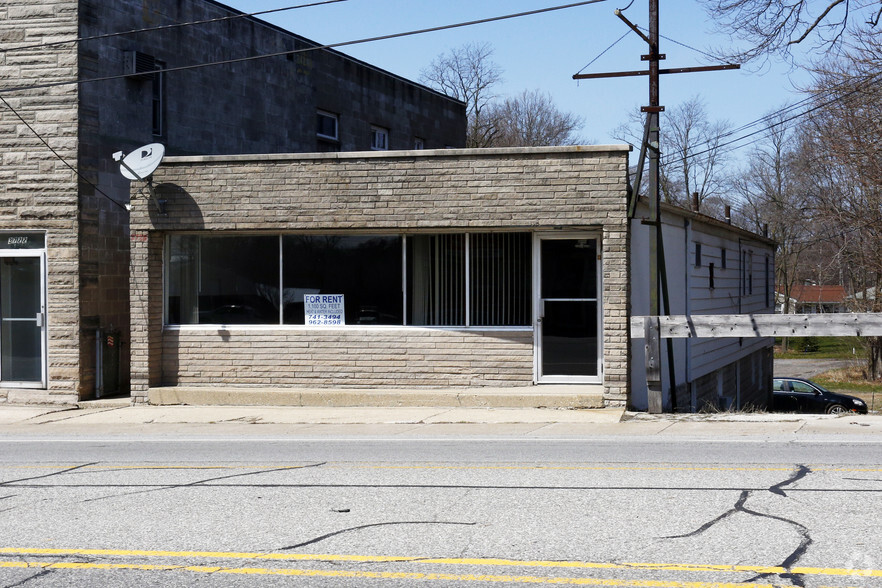 3726 Central Ave, Lake Station, IN for sale - Primary Photo - Image 1 of 1