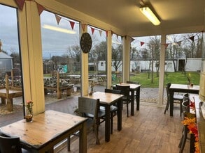 Stalbridge Rd, Henstridge to rent Interior Photo- Image 1 of 3